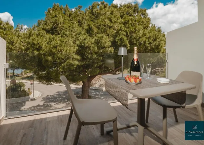 Al Pescatore 酒店 3*