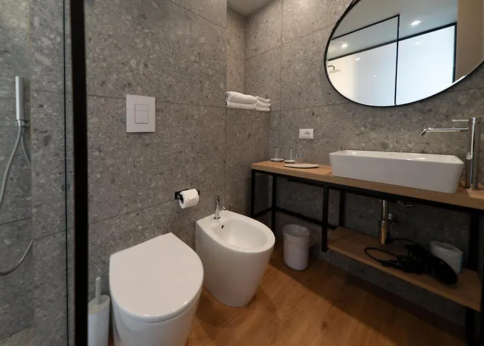 Al Pescatore 酒店 切法卢