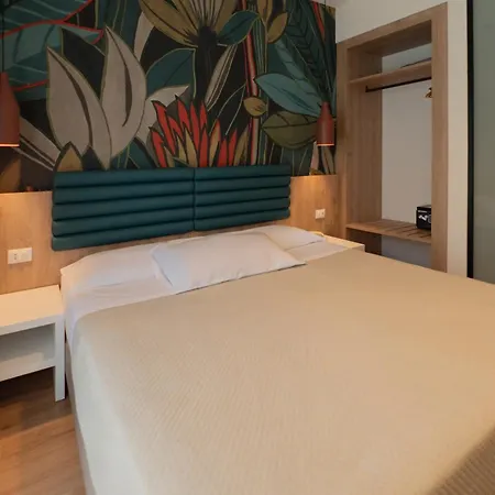 Al Pescatore 3* تْشيفالو