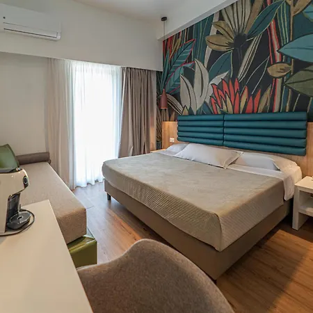 Al Pescatore فندق تْشيفالو