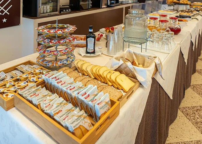 Al Pescatore צ'פאלו