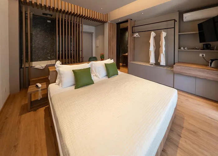 Al Pescatore 3* צ'פאלו